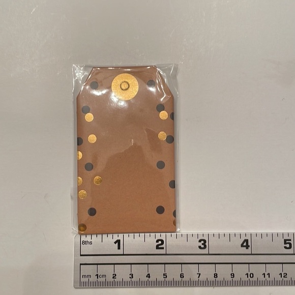 🎁 30 Christmas  Gift Tags - Add a Special Touch to Your Presents! 🌟 - Picture 2 of 5